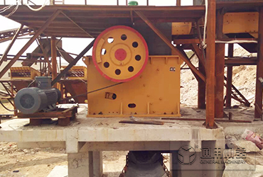 印尼泗水鹅卵石破碎项目