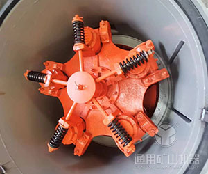 欧版磨粉机优势之一-磨辊联动增压